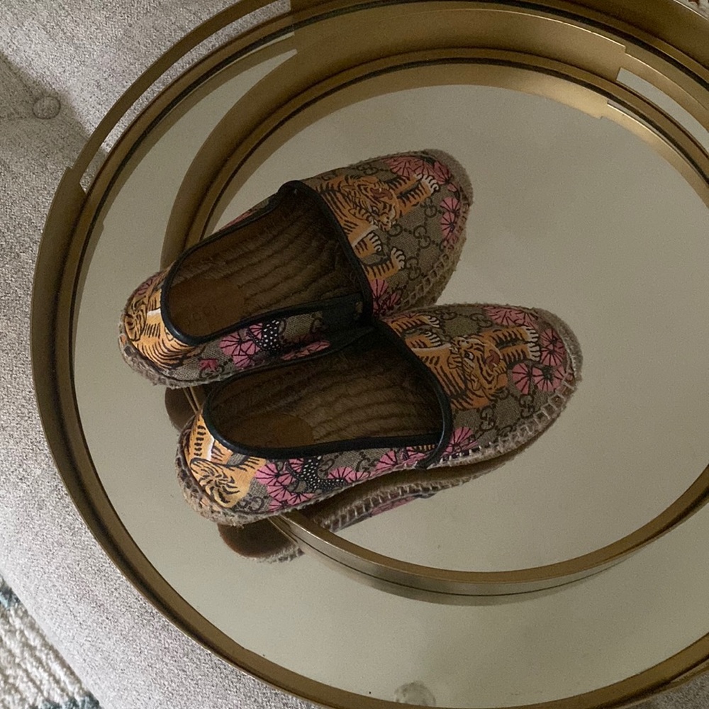 Gucci shoes